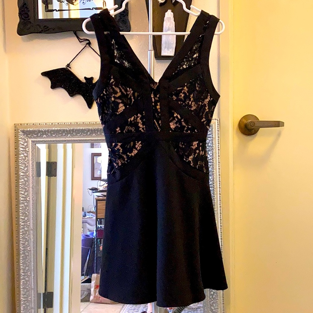Black cocktail party dress with black lace s